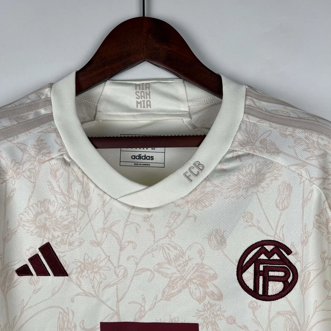 2023/2024 Bayern Munich Third Away Kit