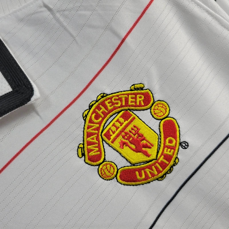 Manchester United 2003-2004 Away Kit Vintage