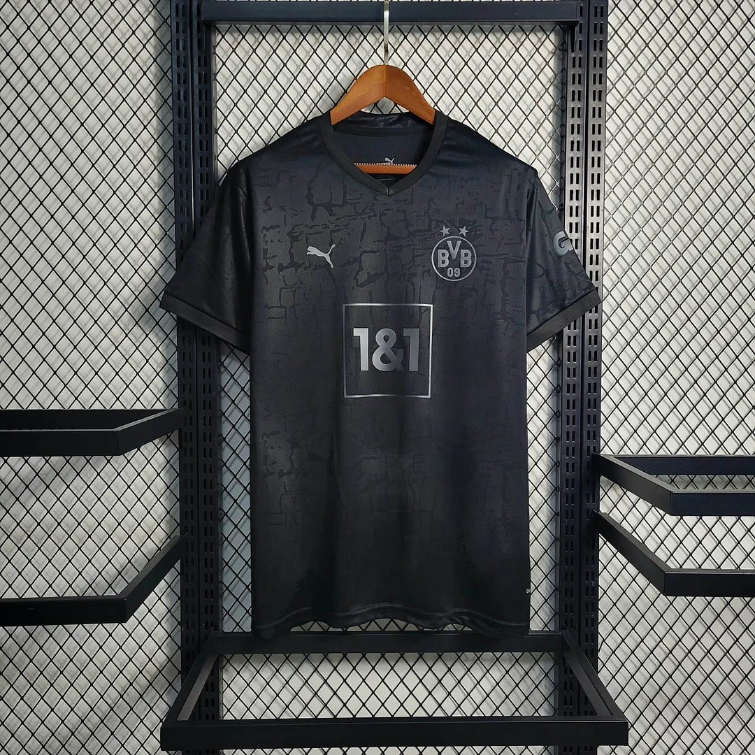 2023 Dortmund Blackout Special Edition Kit