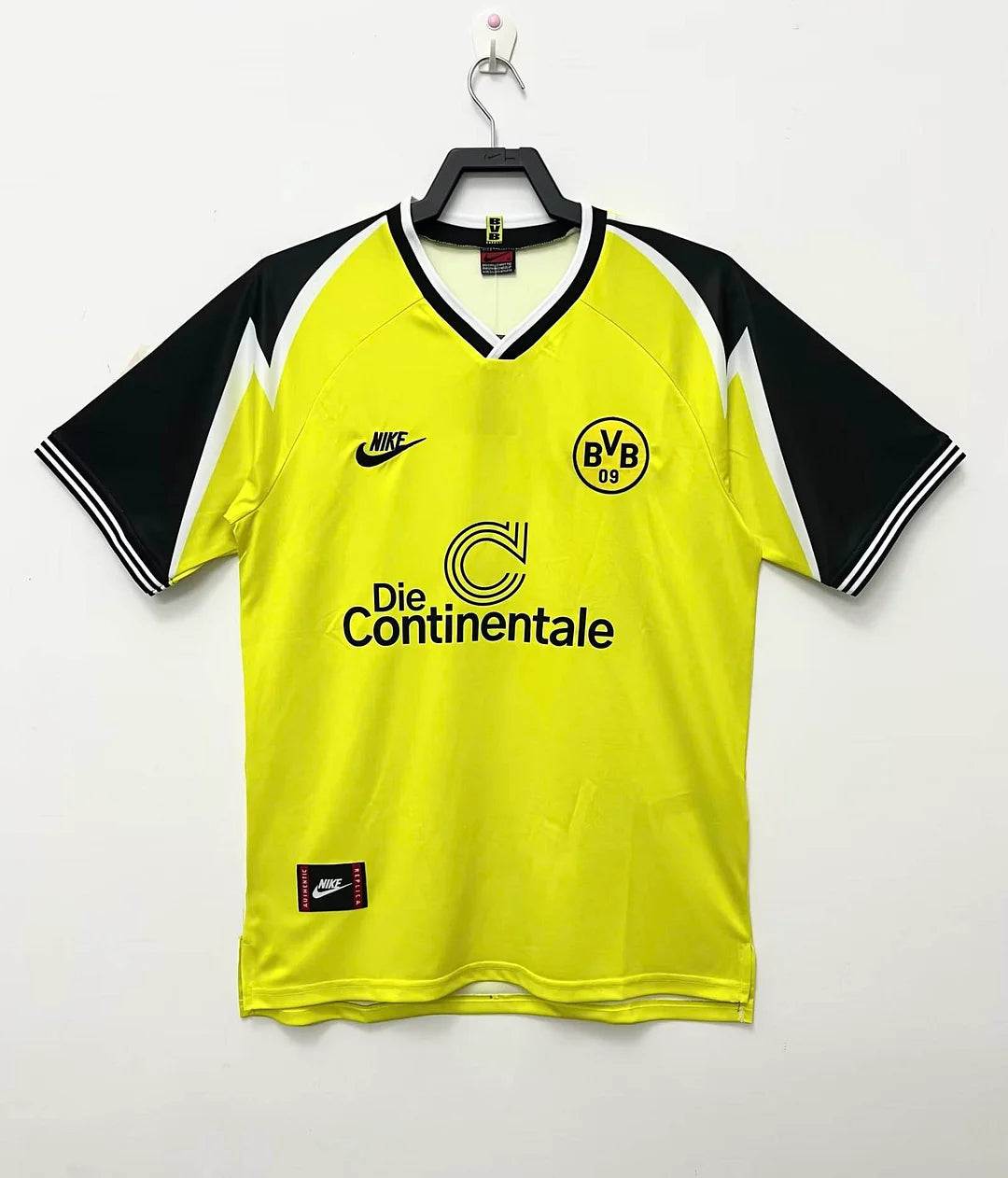 1995/1996 Retro Dortmund Home Kit