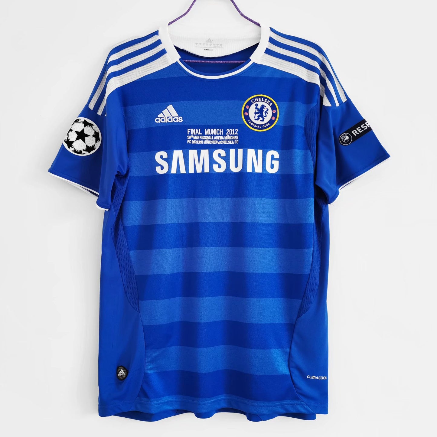 2011/2012 Retro Chelsea Champions League Final Football Kit