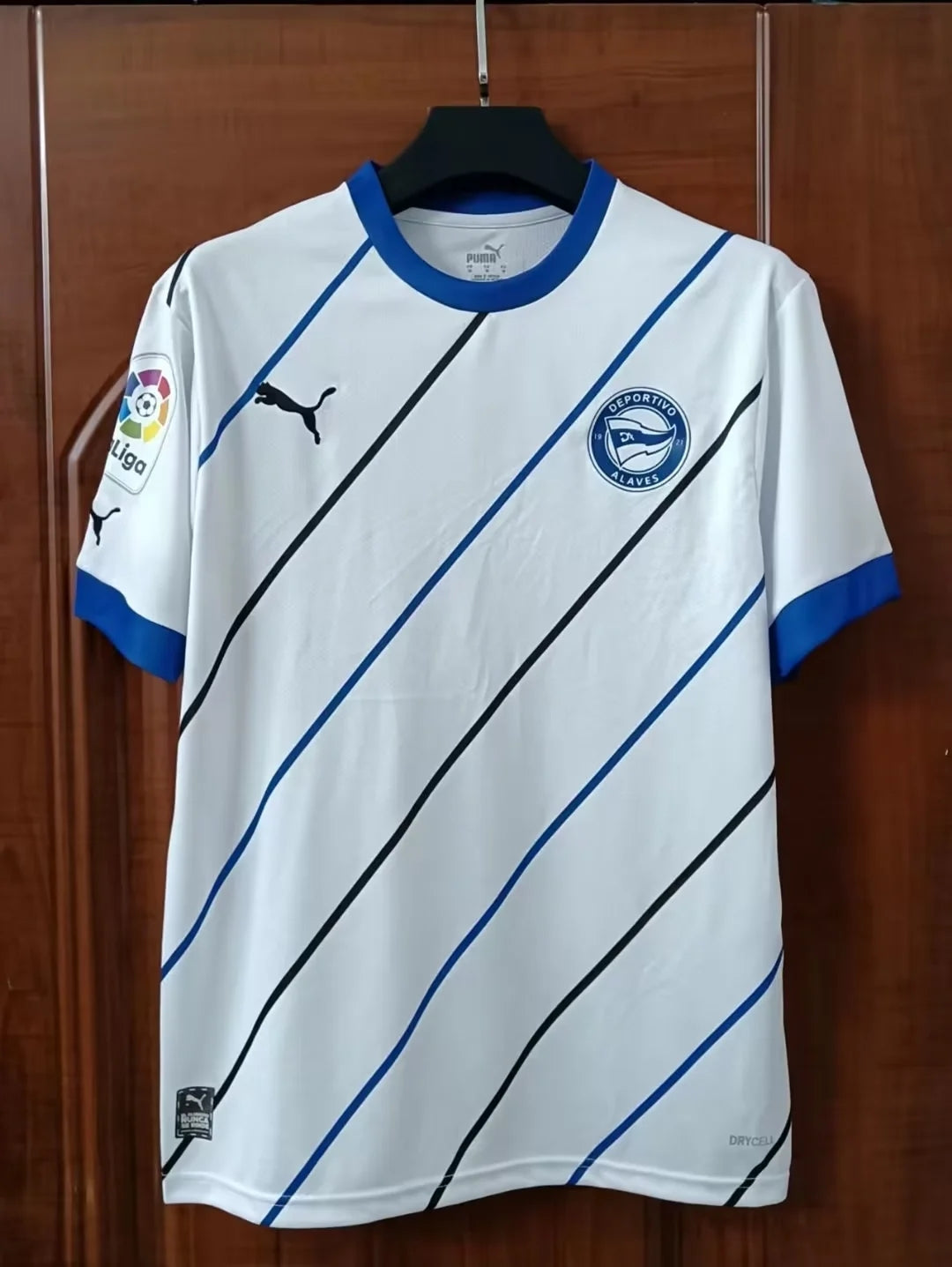 2022/2023 Alaves Away Kit