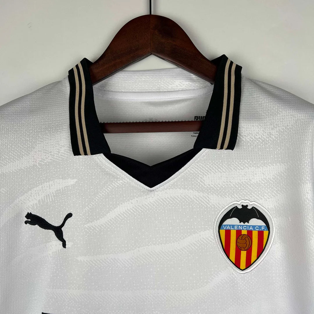 2023/2024 Valencia Home Kit