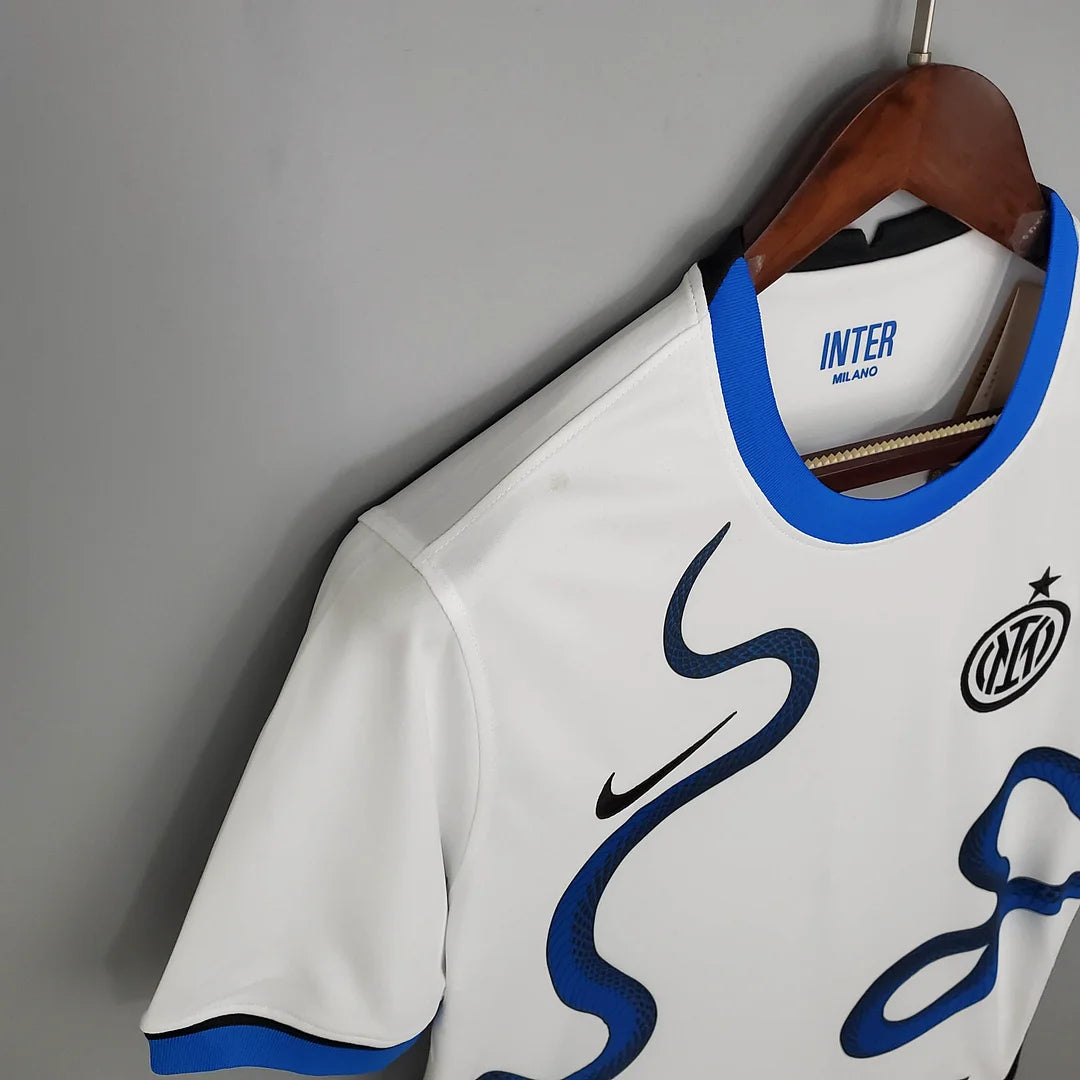 2021-2022 Inter Away Kit