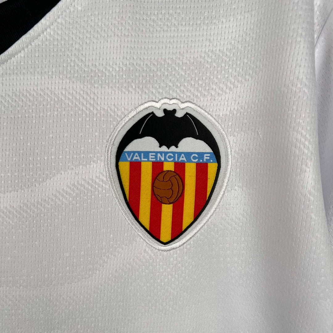 2023/2024 Valencia Home Kit