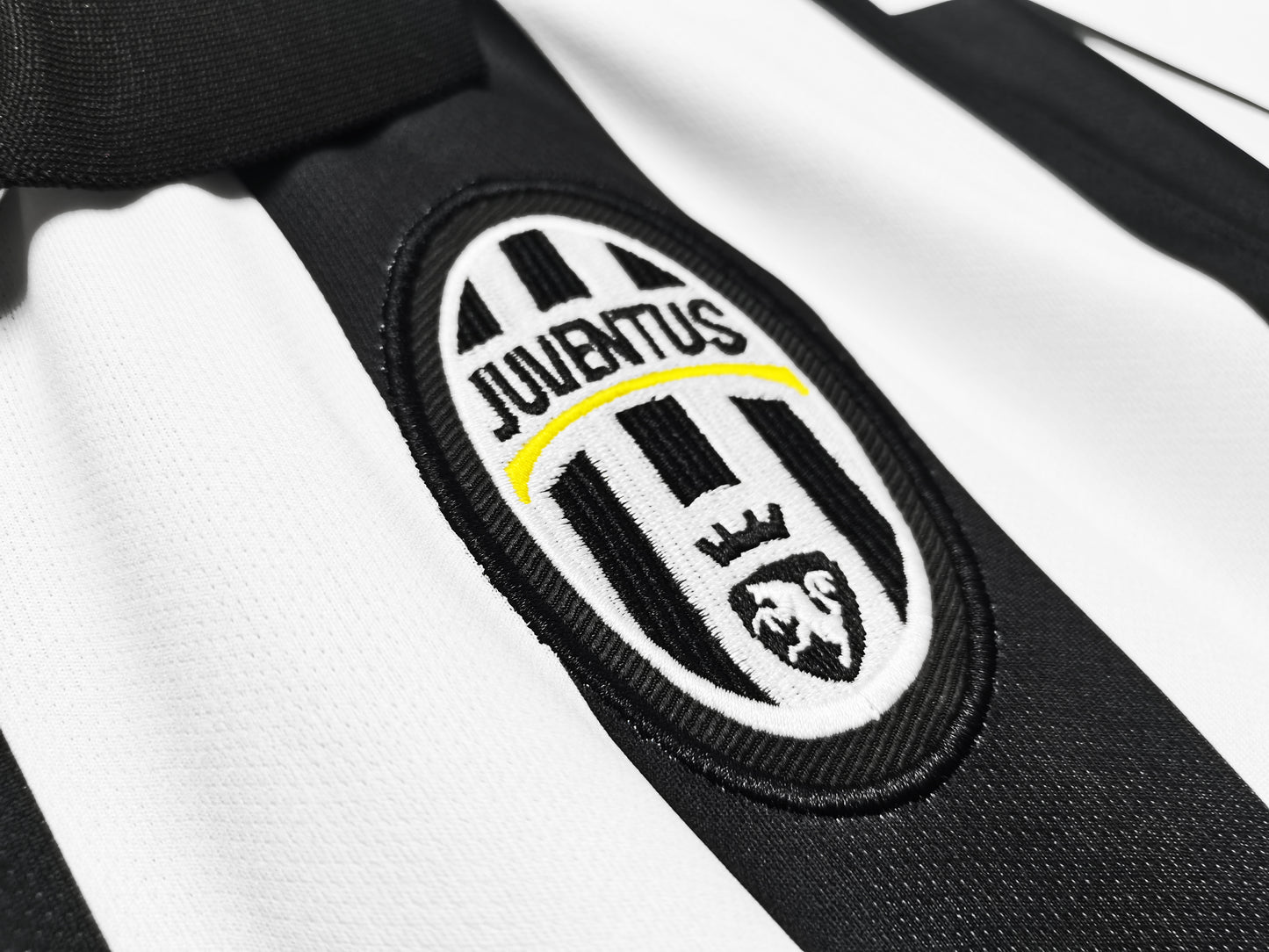 2014/2015 Retro Juventus Football Kit