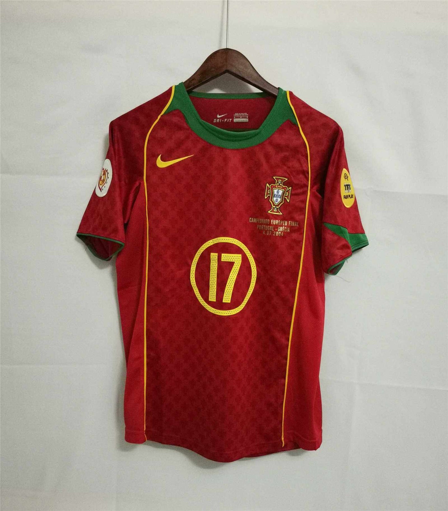 2004 Portugal Home Football Kit